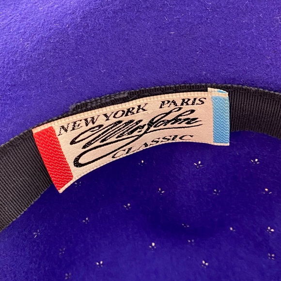 Vintage Mr. John classic purple bedazzled wool hat with blue feathers - Picture 6 of 10